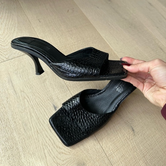 Heeled mules - Picture 4 of 5